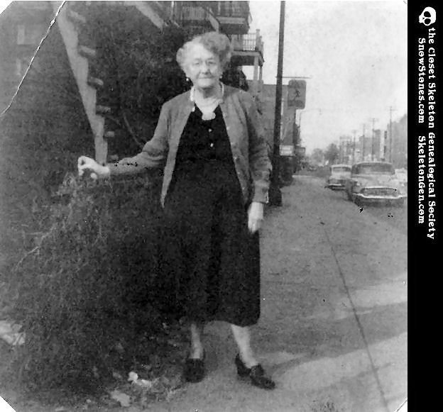 1952-AliceBentleyWalker-3Nov1952.jpg